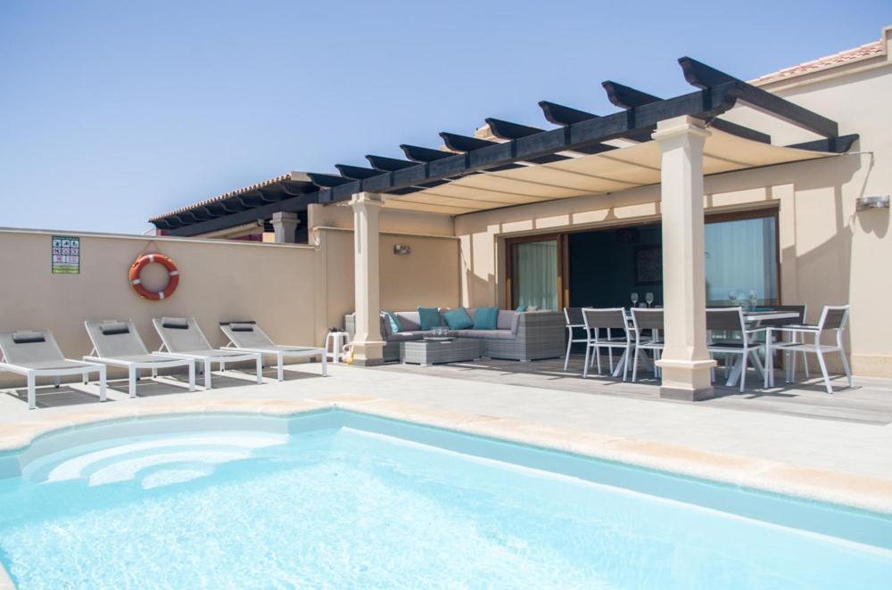 كاليتا ذي فوستي Luxurious Villa With Amazing Sea View And Pool المظهر الخارجي الصورة